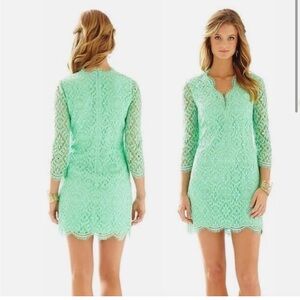 Meryl Dress Poolside
Blue Green Diamond Lace Sleeve Dress size 6